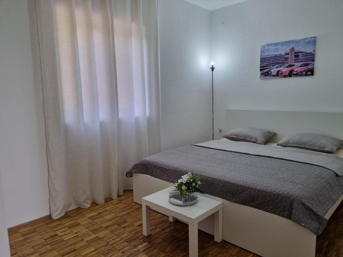Tarac Διαμέρισμα Senj  Εξωτερικό φωτογραφία